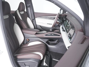 Внедорожник Geely Monjaro 2023 года, 3600000 рублей, Ростов-на-Дону