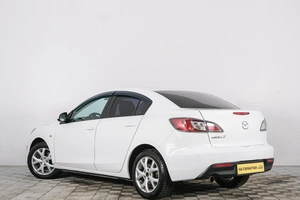 Седан Mazda 3 2011 года, 939000 рублей, Красноярск