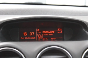 Хетчбэк Peugeot 308 2011 года, 450000 рублей, Красноярск