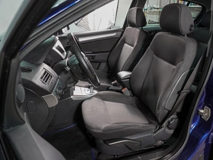 Хетчбэк Opel Astra 2011 года, 499000 рублей, Воронеж
