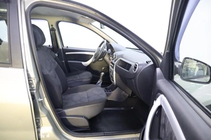 Хэтчбек Renault Sandero 2014 года, 1100000 рублей, Брянск