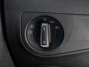 Внедорожник Volkswagen Tiguan 2018 года, 1695000 рублей, Краснодар