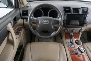 Внедорожник Toyota Highlander 2009 года, 1999000 рублей, Красноярск