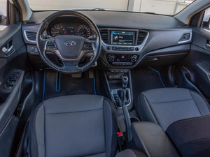 Седан Hyundai Solaris 2018 года, 1449000 рублей, Саратов