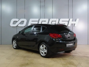 Хетчбэк Opel Astra 2011 года, 829000 рублей, Воронеж
