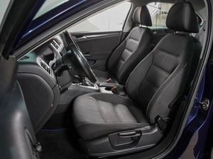 Седан Volkswagen Jetta 2011 года, 859000 рублей, Воронеж