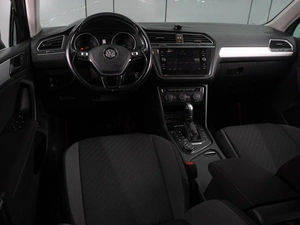 Внедорожник Volkswagen Tiguan 2017 года, 2120000 рублей, Воронеж