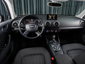 Седан Audi A3 2015 года, 1659000 рублей, Тюмень