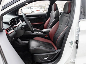 Внедорожник Geely Coolray 2024 года, 2350000 рублей, Краснодар