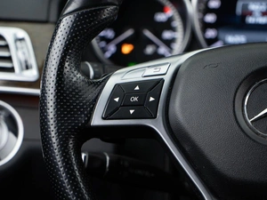 Седан Mercedes-benz E-класс 2013 года, 2421444 рублей, Москва