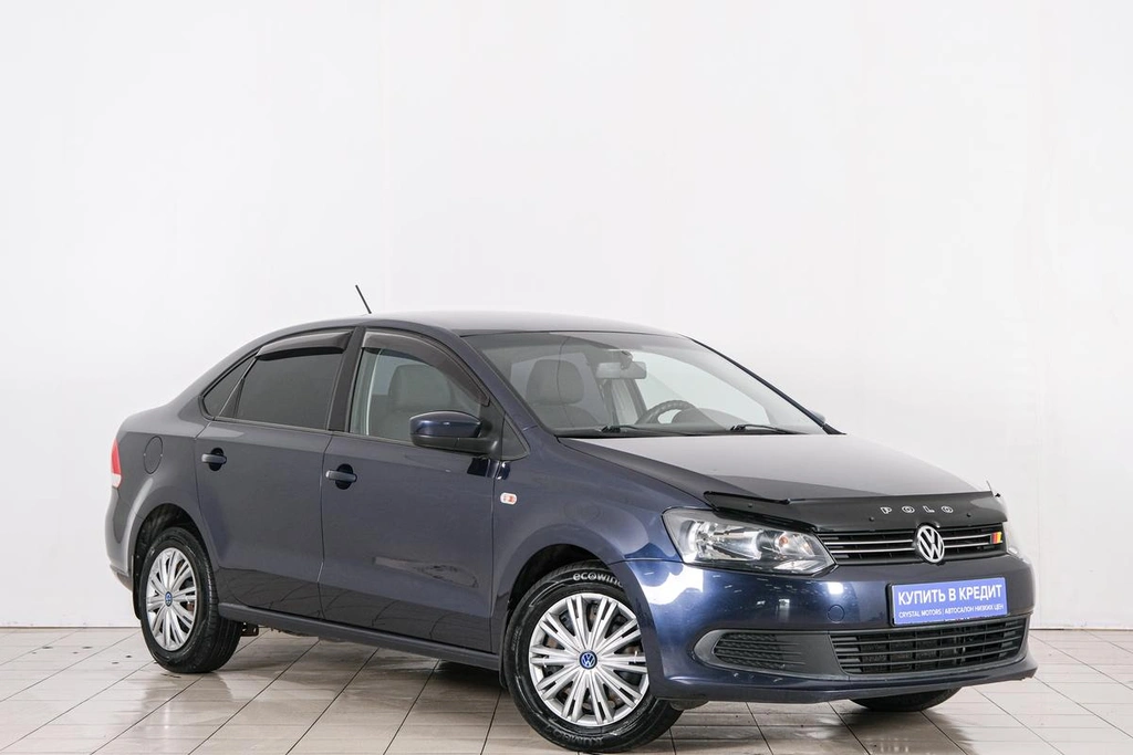 Седан Volkswagen Polo 2013 года, 829000 рублей, Красноярск