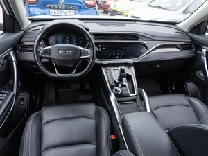 Внедорожник Geely Atlas Pro 2022 года, 2149000 рублей, Саратов