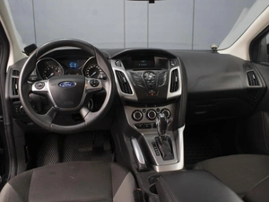 Седан Ford Focus 2012 года, 1070000 рублей, Омск