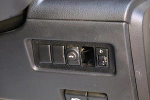 Минивэн Nissan Serena 2006 года, 999000 рублей, Омск