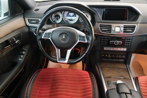 Седан Mercedes-benz E-класс 2013 года, 2439000 рублей, Омск