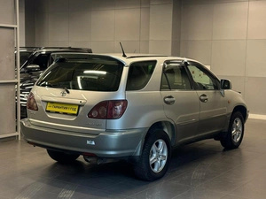 Внедорожник Toyota Harrier 1998 года, 787000 рублей, Красноярск