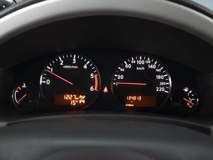 Внедорожник Nissan Pathfinder 2012 года, 1799999 рублей, Омск