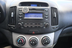 Седан Hyundai Elantra 2010 года, 630000 рублей, Мирное