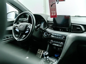 Хетчбэк Hyundai Veloster 2020 года, 3100000 рублей, Красноярск