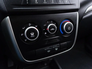 Седан ВАЗ (LADA) Granta 2019 года, 698000 рублей, Саратов