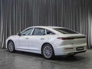 Лифтбек FAW Bestune B70 2024 года, 2399000 рублей, Тюмень