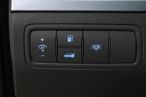 Седан Hyundai Genesis 2015 года, 2033000 рублей, Солонцы