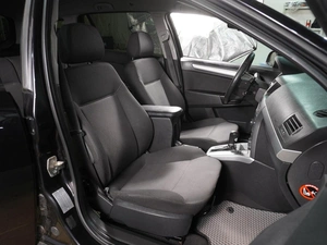 Универсал Opel Astra 2011 года, 669000 рублей, Воронеж