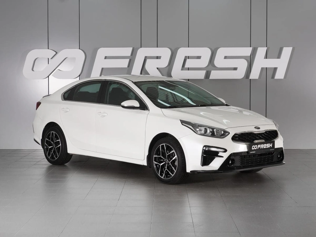 Седан Kia Cerato 2019 года, 1820000 рублей, Красный Пахарь