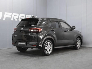 Внедорожник Toyota Raize 2021 года, 1610000 рублей, Омск