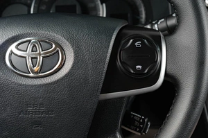 Седан Toyota Camry 2012 года, 1399000 рублей, Тюмень