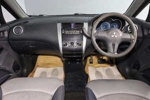 Хетчбэк Mitsubishi Colt 2003 года, 469000 рублей, Новосибирск
