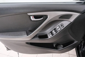 Седан Hyundai Elantra 2014 года, 1069000 рублей, Красноярск