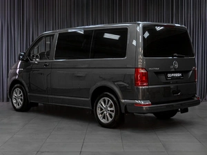 Минивэн Volkswagen Multivan 2016 года, 3299000 рублей, Тюмень