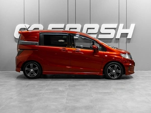 Минивэн Honda Freed 2011 года, 1189000 рублей, Тюмень