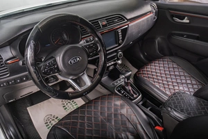 Хетчбэк Kia Rio X-Line 2020 года, 1299000 рублей, Томск