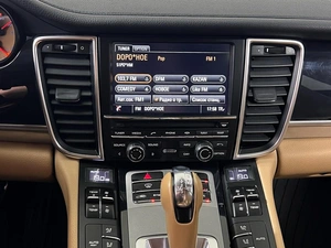Лифтбек Porsche Panamera 4 2016 года, 3849900 рублей, Казань