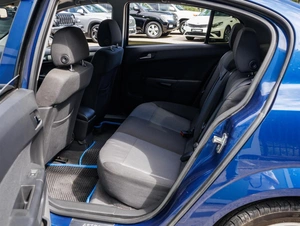 Седан Opel Astra 2008 года, 599000 рублей, Большой Сочи