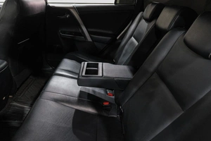 Внедорожник Toyota RAV4 2016 года, 2249000 рублей, Новокузнецк