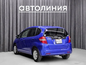 Хетчбэк Honda Fit 2011 года, 949000 рублей, Красноярск