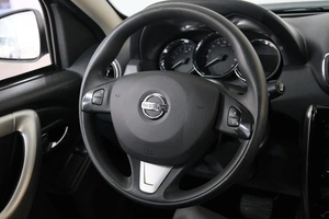 Внедорожник Nissan Terrano 2018 года, 1599000 рублей, Омск