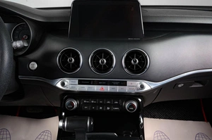 Лифтбек Kia Stinger 2017 года, 2399000 рублей, Тюмень