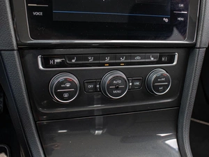 Универсал Volkswagen Golf 2018 года, 1590000 рублей, Краснодар