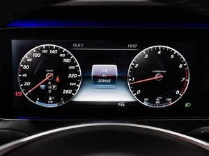 Седан Mercedes-benz E-класс 2016 года, 3979000 рублей, Тюмень