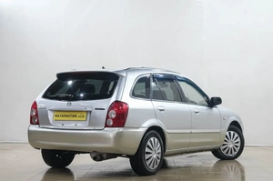 Универсал Mazda Familia 2002 года, 289000 рублей, Новокузнецк