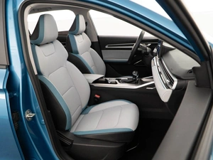 Седан Geely Emgrand 2023 года, 1768444 рублей, Москва