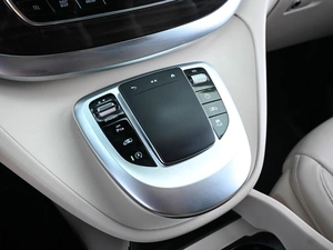 Минивэн Mercedes-benz V-класс 2021 года, 8944000 рублей, Кирилловка