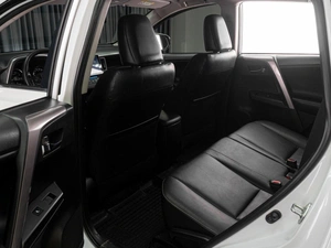 Внедорожник Toyota RAV4 2018 года, 2999000 рублей, Тюмень