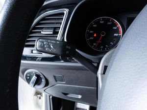 Хетчбэк SEAT Leon 2013 года, 1166000 рублей, Ставрополь