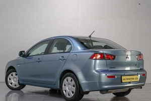 Седан Mitsubishi Lancer 2011 года, 779000 рублей, Челябинск