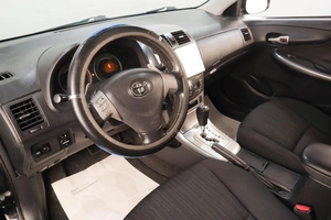 Седан Toyota Corolla 2008 года, 729000 рублей, Челябинск